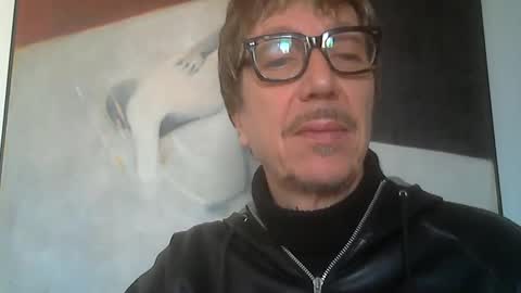 Snapshot of angelsound777 chatting on 01/02/25, 12:46 angelsound777 online show from 01/02/25, 12:46