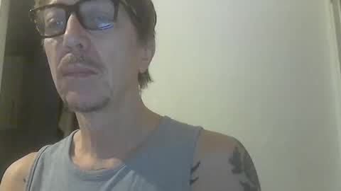 Snapshot of angelsound777 chatting on 03/02/25, 10:38 angelsound777 online show from 03/02/25, 10:38