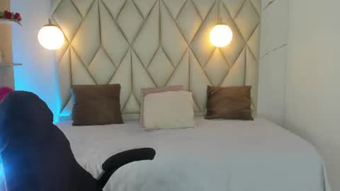 ANGIE online show from 06/13/26, 01:53