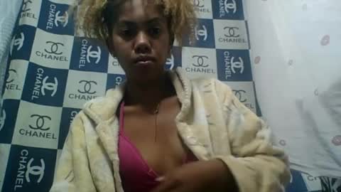 angeltta69 online show from 07/12/26, 09:17