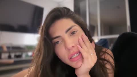 Snapshot of angelturned01 chatting on 10/10/25, 09:08 Angel Turned online show from 10/10/25, 09:08