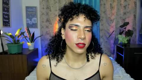 angelwhitte online show from 12/03/25, 12:40