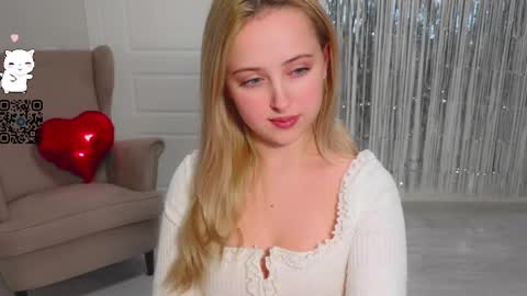  Im Chloe  i do FLASH BOOBS for new fan club online show from 02/22/26, 11:58