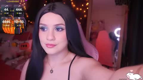 Angel online show from 11/10/25, 01:48