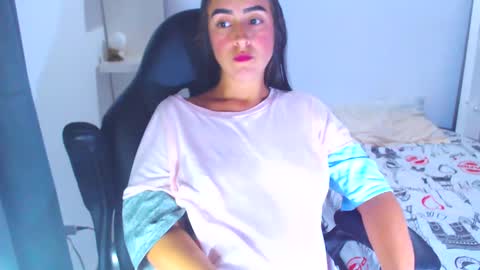 IG angie dreamgirl01 online show from 02/02/25, 08:51