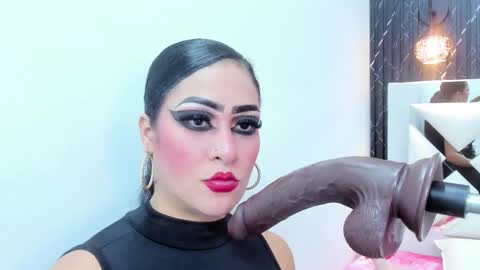 A N G I E.  online show from 02/15/25, 11:36