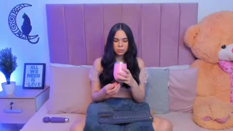 Milo ----       online show from 02/19/25, 03:39