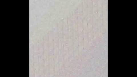 Snapshot of angielee01 chatting on 10/27/25, 10:41 Angie y Andres online show from 10/27/25, 10:41