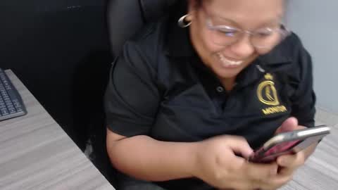 angy online show from 10/09/25, 10:08