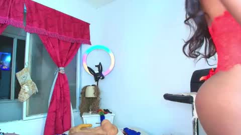 Snapshot of angye_hot chatting on 02/14/25, 10:04 Jovana Michell online show from 02/14/25, 10:04