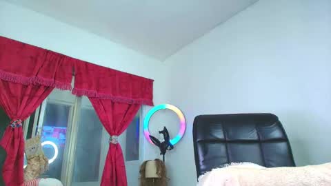 Snapshot of angye_hot chatting on 03/08/25, 06:16 Jovana Michell online show from 03/08/25, 06:16