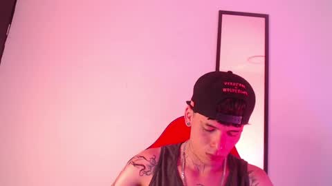 anhonymus online show from 09/14/25, 04:11