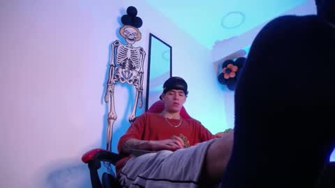 anhonymus online show from 10/29/25, 03:53