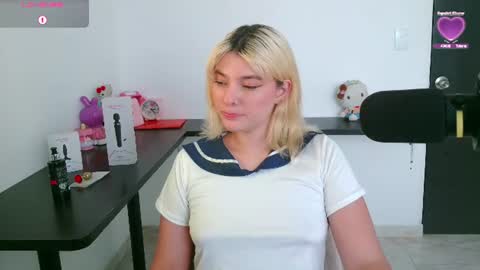Ania online show from 06/20/26, 10:01