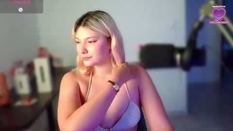 Ania online show from 07/27/26, 11:01
