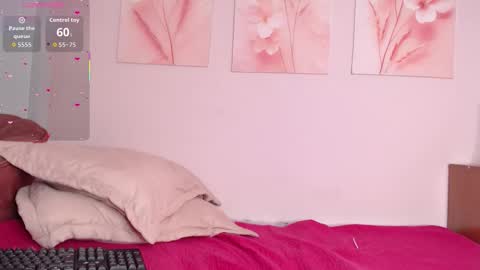 Snapshot of anicarter chatting on 12/14/25, 06:56 online show from 12/14/25, 06:56