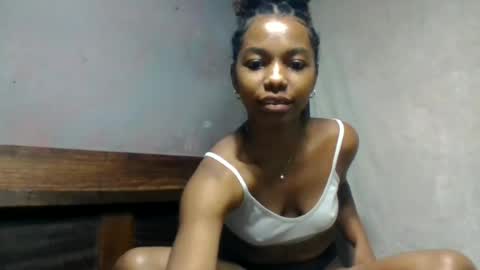 Anicettee online show from 06/11/26, 05:11