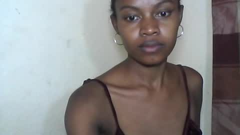 anicha_69 online show from 06/17/26, 10:06