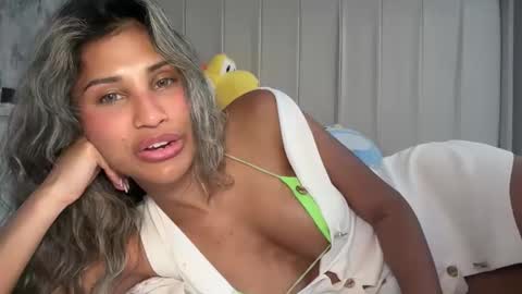 anisha online show from 05/26/26, 10:44