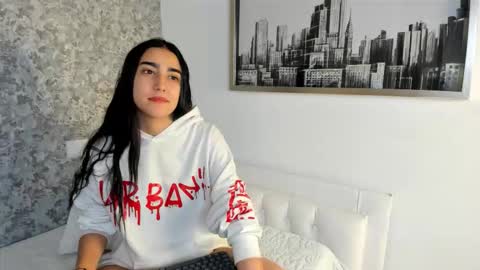 Snapshot of anika_h chatting on 03/21/26, 12:21 anika_h online show from 03/21/26, 12:21