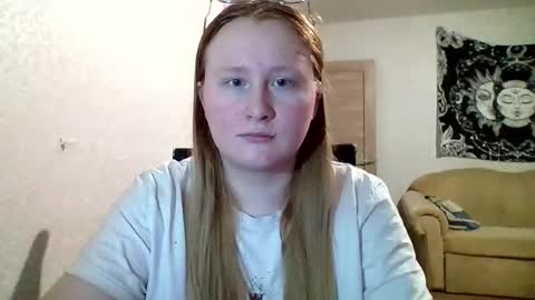 Anika online show from 10/08/25, 07:44