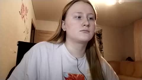 Anika online show from 11/02/25, 02:41