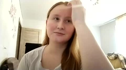 Anika online show from 06/07/26, 06:17