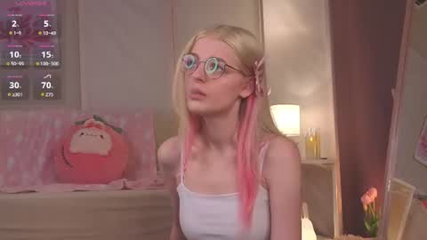 Monica online show from 07/14/26, 03:22