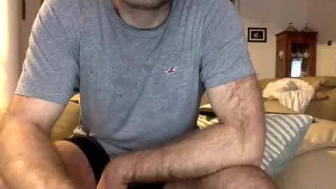 Snapshot of animal_michael chatting on 12/27/24, 12:18 animal_michael online show from 12/27/24, 12:18
