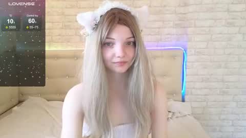 Alica online show from 06/18/26, 03:29