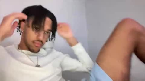 Animeboygirls online show from 11/03/25, 04:14