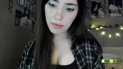 Snapshot of anisa_sweet chatting on 12/19/25, 02:24 Anisa Moan from LovenseWet from Tip MenuOpen for Private online show from 12/19/25, 02:24