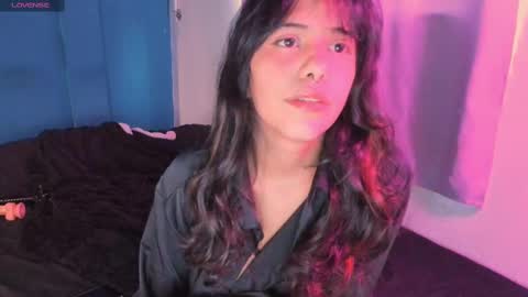 Snapshot of anisahade chatting on 02/28/25, 12:31 Anisahade online show from 02/28/25, 12:31