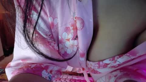 Snapshot of anisahade chatting on 05/31/26, 02:57 Anisahade online show from 05/31/26, 02:57