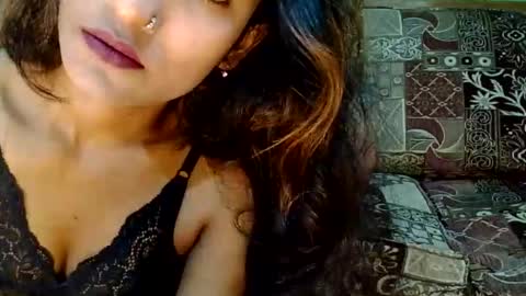 Snapshot of anisha89299 chatting on 05/26/26, 09:00 Sweet69 online show from 05/26/26, 09:00