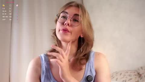 AnishaVivo online show from 06/23/26, 12:03