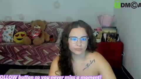 AnissyaX online show from 06/15/26, 02:47