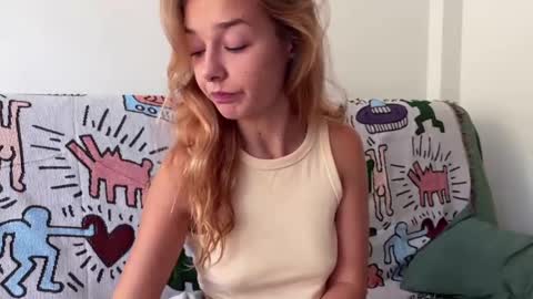 Snapshot of anita__hills chatting on 01/15/25, 04:15 anita__hills online show from 01/15/25, 04:15
