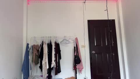 Snapshot of anita__hills chatting on 03/06/25, 04:30 anita__hills online show from 03/06/25, 04:30