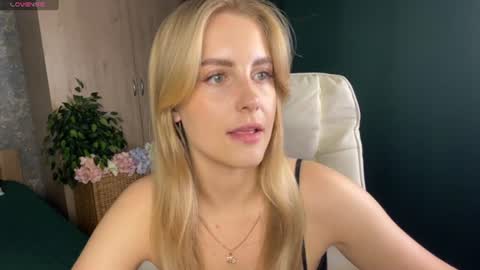 Anita online show from 06/15/26, 12:02