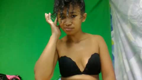 Snapshot of anitaazzh chatting on 06/01/26, 06:48 anitaazzh online show from 06/01/26, 06:48
