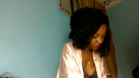 Snapshot of anitaazzh chatting on 06/08/26, 06:30 anitaazzh online show from 06/08/26, 06:30