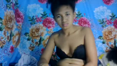 anitaazzh online show from 06/15/26, 02:36