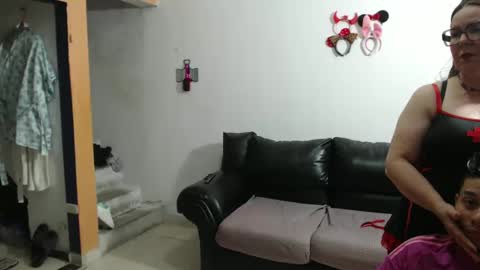 Snapshot of anitabig69 chatting on 09/20/25, 07:37 Anitabig69 online show from 09/20/25, 07:37