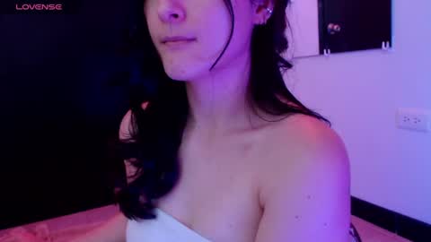 Snapshot of anitafox_ chatting on 06/12/26, 05:39 Anitafoxx online show from 06/12/26, 05:39