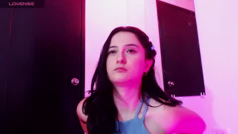 Snapshot of anitafox_ chatting on 06/15/26, 10:12 Anitafoxx online show from 06/15/26, 10:12