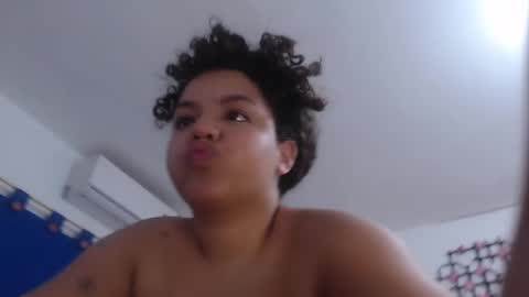 Snapshot of anitta_bell1 chatting on 12/16/24, 12:59 anitta_bell1 online show from 12/16/24, 12:59