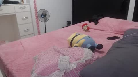 Snapshot of anitta_bell1 chatting on 03/06/25, 03:02 anitta_bell1 online show from 03/06/25, 03:02