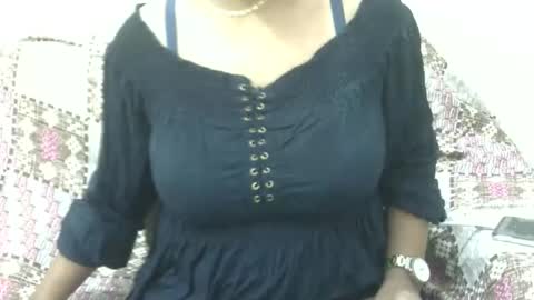 Snapshot of anjali_dogra786 chatting on 11/08/25, 06:24 anjali_dogra786 online show from 11/08/25, 06:24