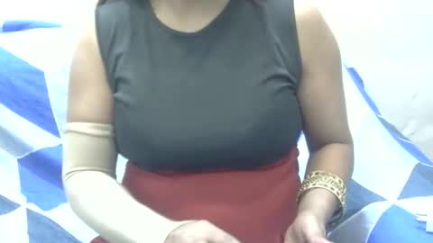 Snapshot of anjali_dogra786 chatting on 12/04/25, 09:29 anjali_dogra786 online show from 12/04/25, 09:29